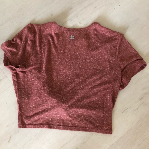 SWEATY BETTY ❤️‍🔥 KNOT WORKOUT TOP NWT SIZE MEDIUM - Picture 8 of 9